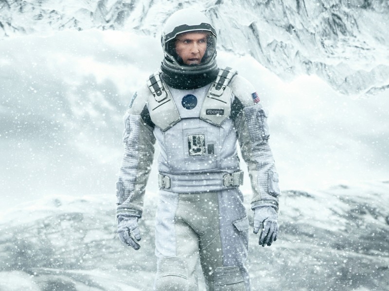 matthew-mcconaughey-in-interstellar-movie-wallpaper-800x600.jpg